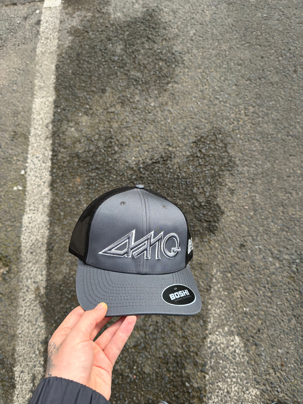 Smoke Grey / Silver Cap