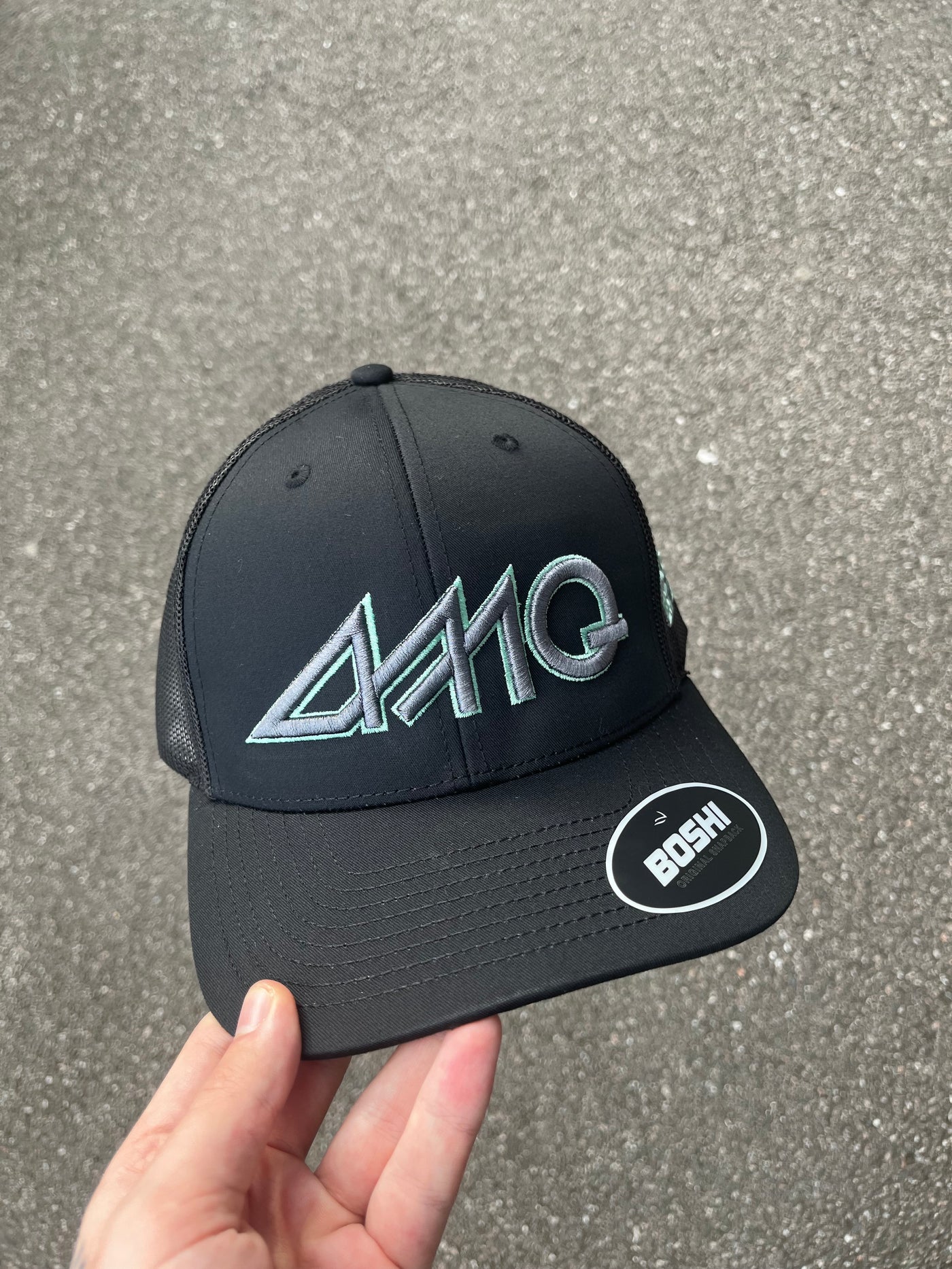Black / OG MINT